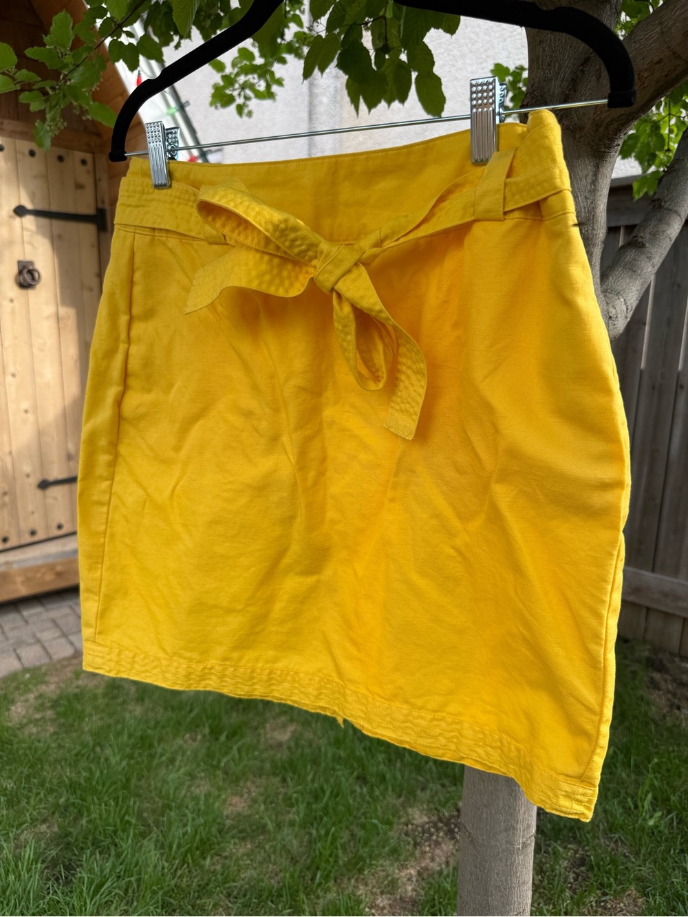 Banana Republic Skirt Linen Blend Yellow Mini Skirt with Waist Tie Size 6